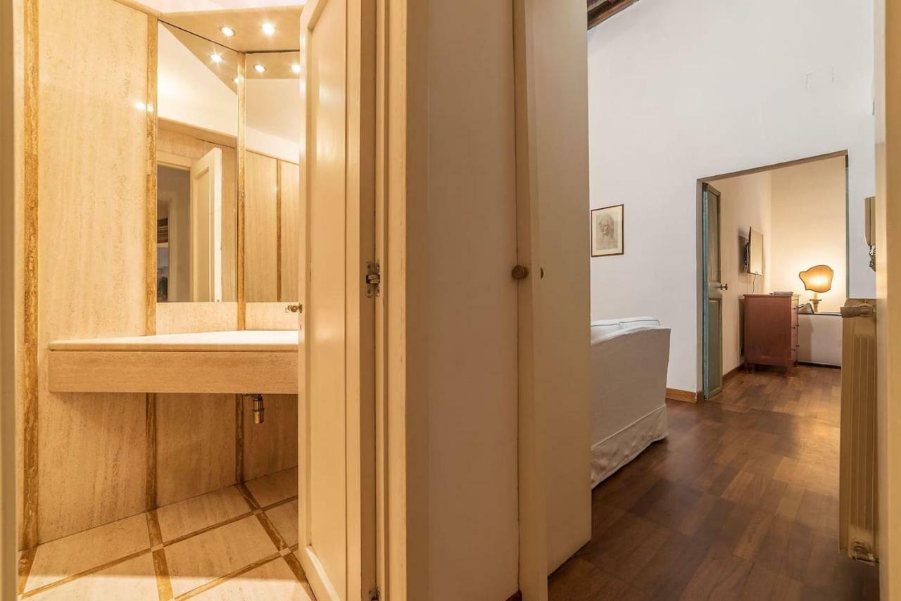 Unique Opportunity To Live In A Renaissance Palace - Ac/wi-fi Lejlighed *