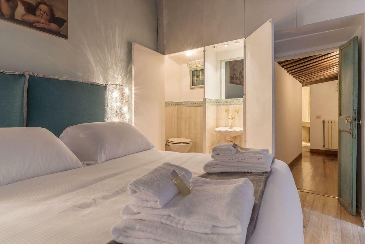 Unique Opportunity To Live In A Renaissance Palace - Ac/wi-fi * Rom