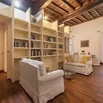 Unique opportunity to live in a Renaissance palace - AC/WI-FI